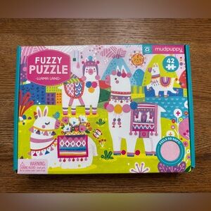 Mudpuppy Llama Land Fuzzy Puzzle